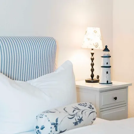 아파트 Residenz Prorer Wiek App 10 Strandnah, Mit Balkon By Unsere Urlaubszeit